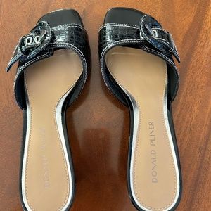 Donald Pliner Sandals, 2 inch Heel, Black Leather, 9M